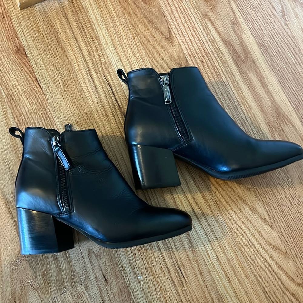 Weatherproof black ankle booties